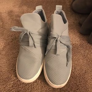 Steve Madden Sneaker